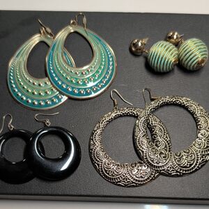 Bundle- Flirty Teal and Gold Earrings Set